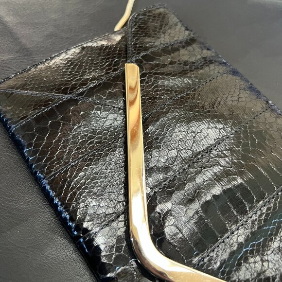 Caché Snakeskin Gold Tone Tassel Clutch - Picture 5 of 7